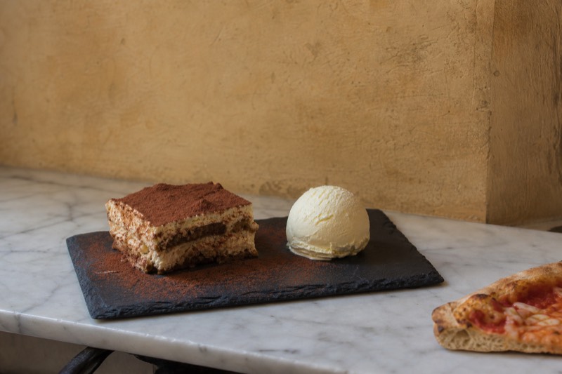 Pizza & Tiramisu Class, Wine